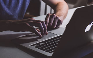 英超综合｜阿森纳客胜埃弗顿 哲凯赖什点射建功